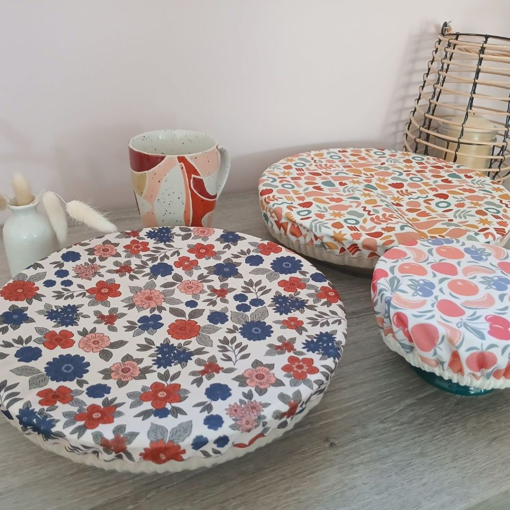Articles zéro déchet artisanaux : charlottes alimentaires et sacs congélateur